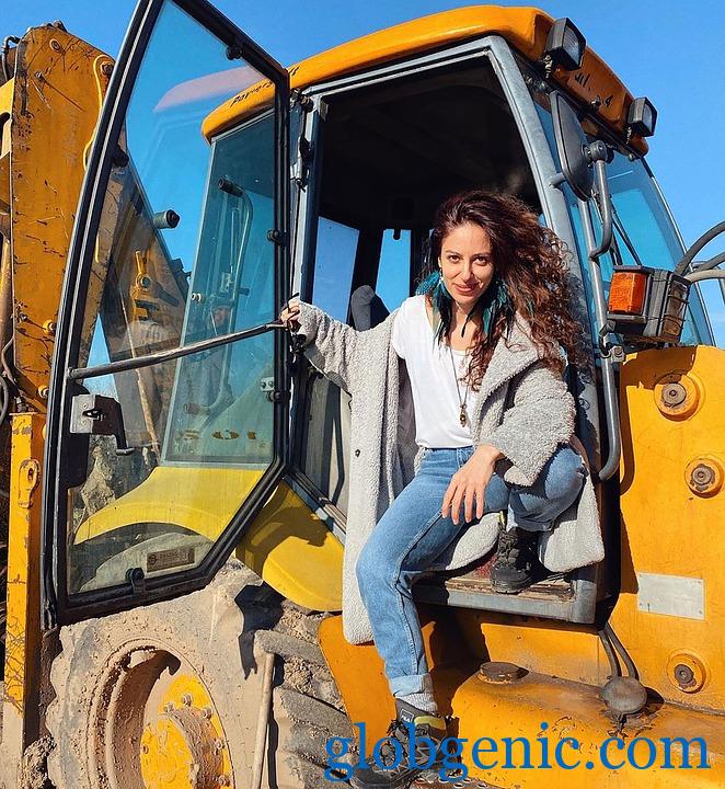 Top 15 Heavy Equipment for Sale: Find Your Next Job Site Powerhouse Now!